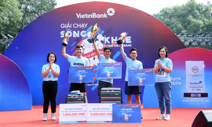 Giải chạy 'Sống khỏe cùng VietinBank': Lan tỏa và sẻ chia yêu thương